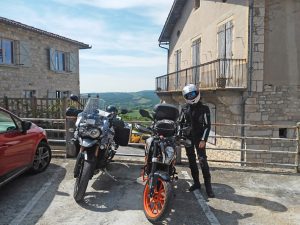 voyage-moto-france-motorcycle-tour-bastides-lisle-tarn-w-2