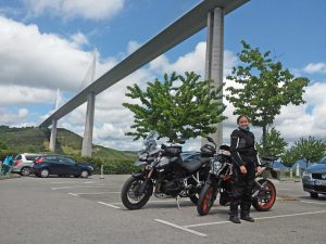 voyage-moto-france-motorcycle-tour-millau-roquefort-w-2