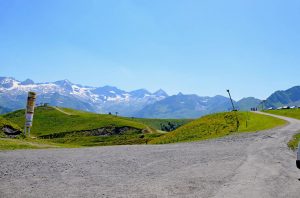 voyage-moto-france-motorcycle-tour-pyrenees-5-puymorens-lucho-w-1