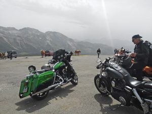voyage-moto-france-motorcycle-tour-pyrenees-7-tourmalet-aubisque-w-4
