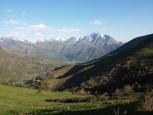 voyage-moto-france-motorcycle-tour-pyrenees-ainsa-w-3