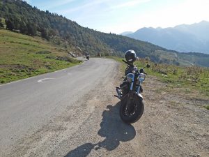 col Aubisque pour ce trip Moto Guzzi