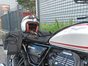 voyage-moto-france-motorcycle-tour-pyrenees-moto-guzzi-w-3