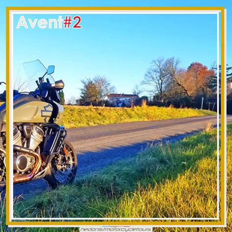 Harley Davidson PanAmerica lors d'un voyage moto Sud France
